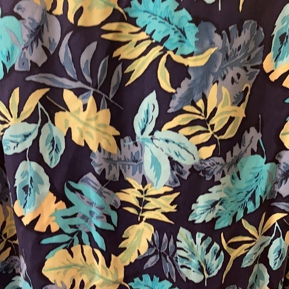Coldwater Creek 100% Silk Floral Button Front Blouse 1X Blue Tropical Top - Picture 6 of 7